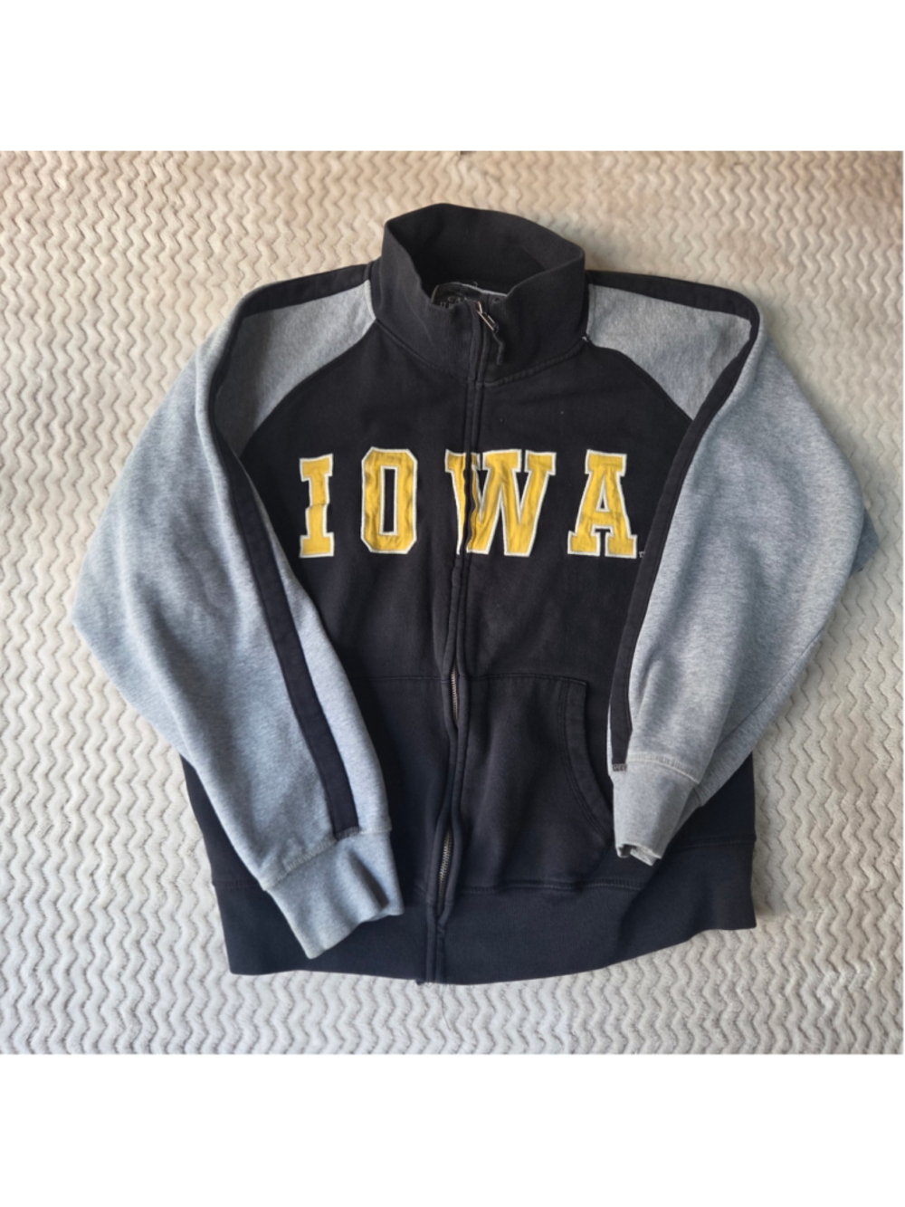 Men's Campus Heritage Iowa Zip Up Sweater XL Black Grey